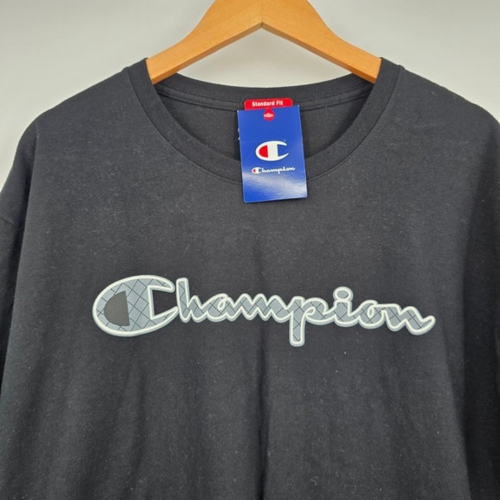 Champion Mens Script Logo Graphic T-Shirt Black XL GT23H 586N9A New With‎ Tags - Picture 3 of 7
